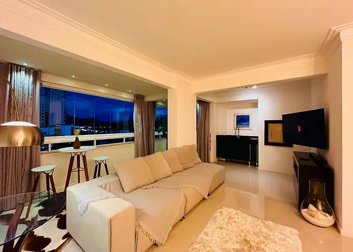 Luxo & Conforto 2 Suites Churrasqueira Privativa