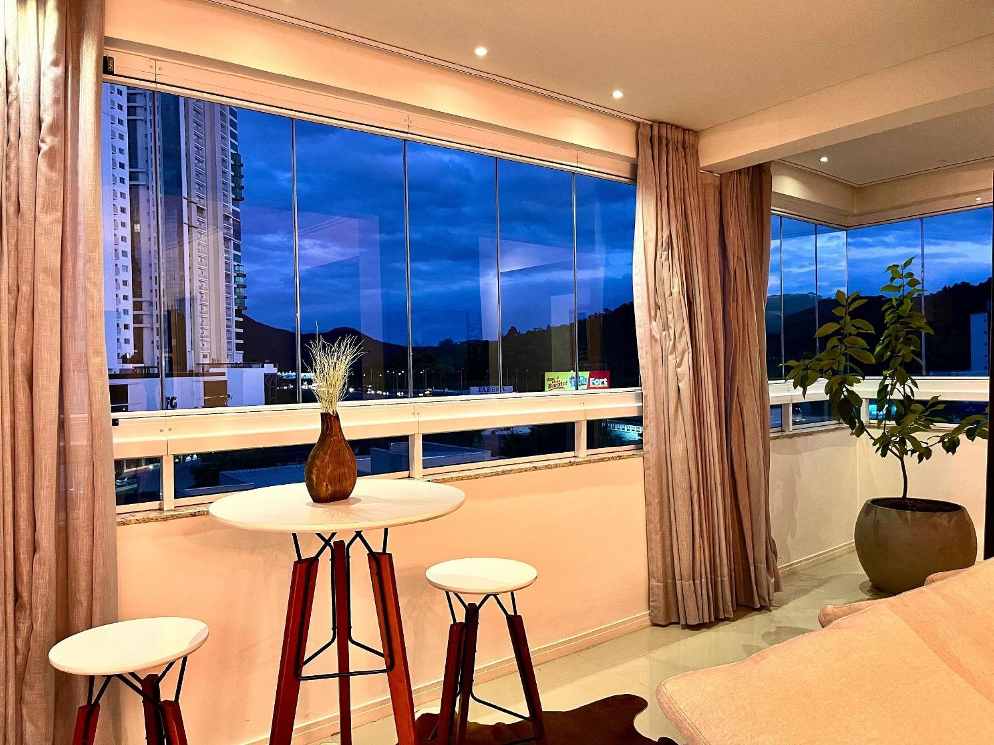 Apartamento Luxo & Conforto 2 Churrasqueira Privativa Balneario Camboriu