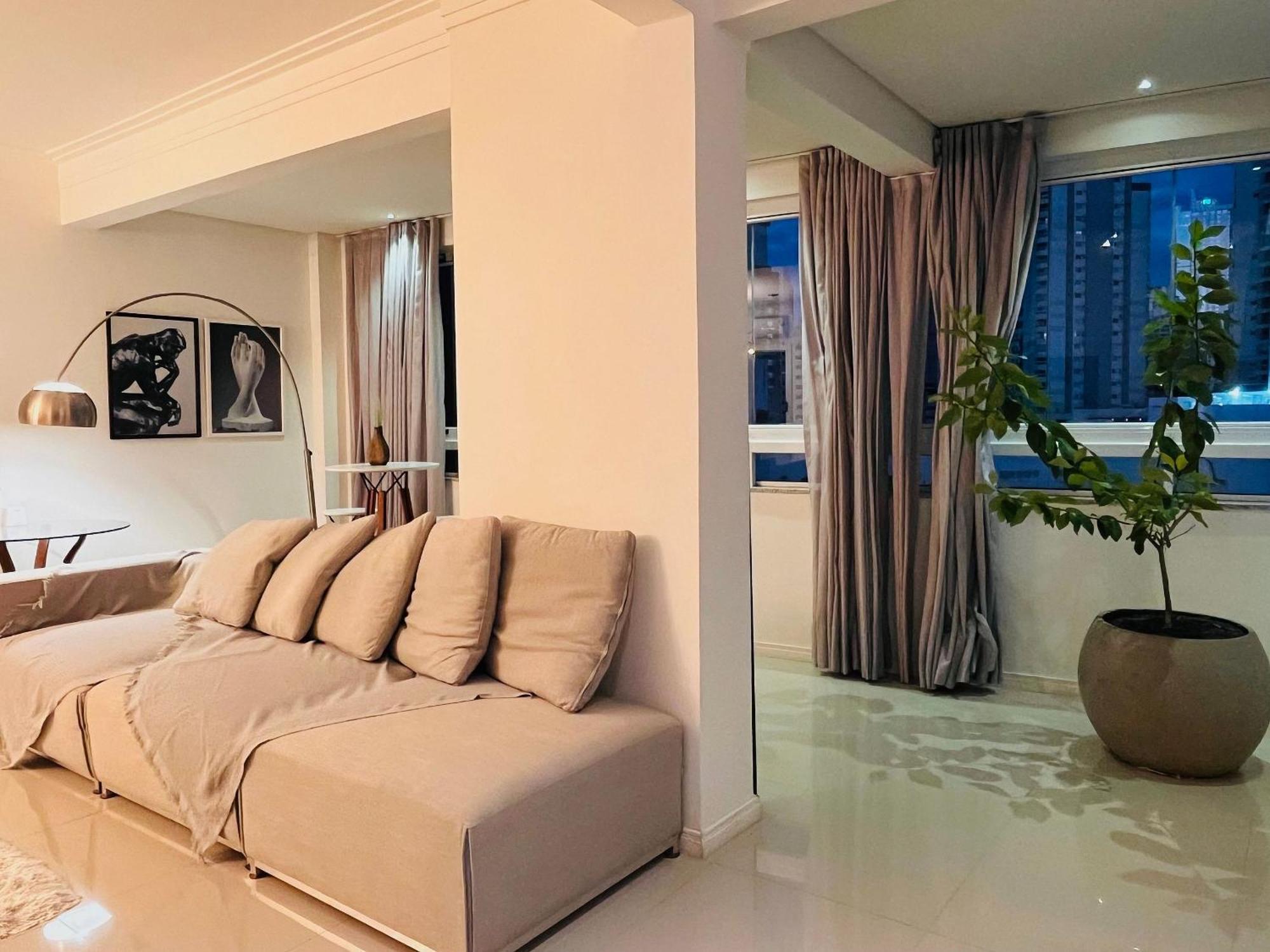 Apartamento Luxo & Conforto 2 Churrasqueira Privativa
