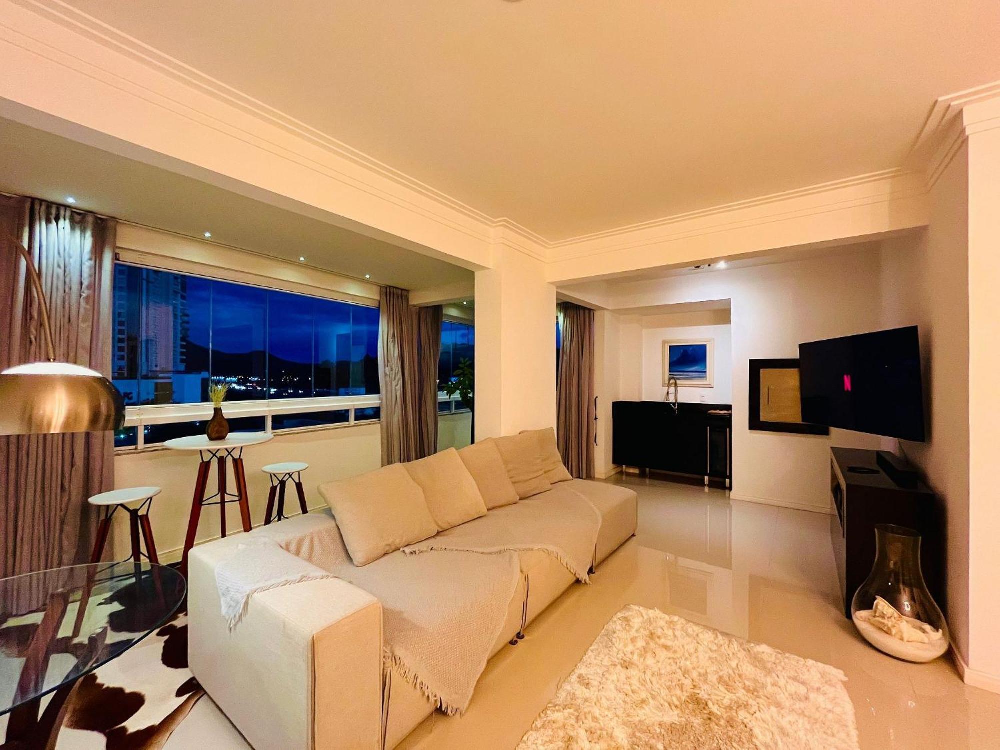 Apartamento Luxo & Conforto 2 Churrasqueira Privativa *